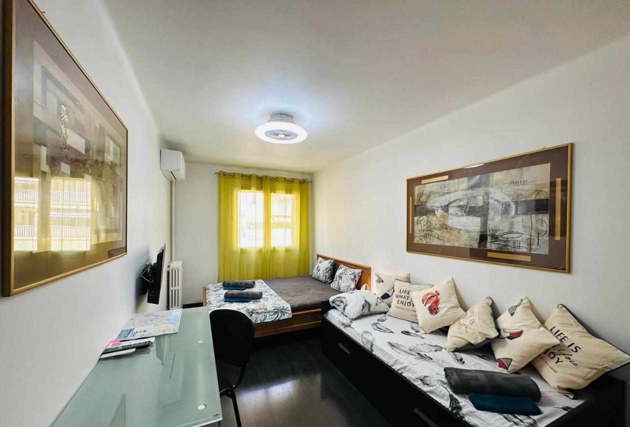 The Nice - 3 Rooms, 3Air Cond, 3Tv, 3Fans, 2 Wc, Wifi Everywhere 5Min Aeroport, Train, Beach, 1Min Tram, 15 Min Centre, Port, Parking Possible Екстериор снимка